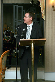 Welcome by Alan Allen, pastor of The Pearland Vineyard Church